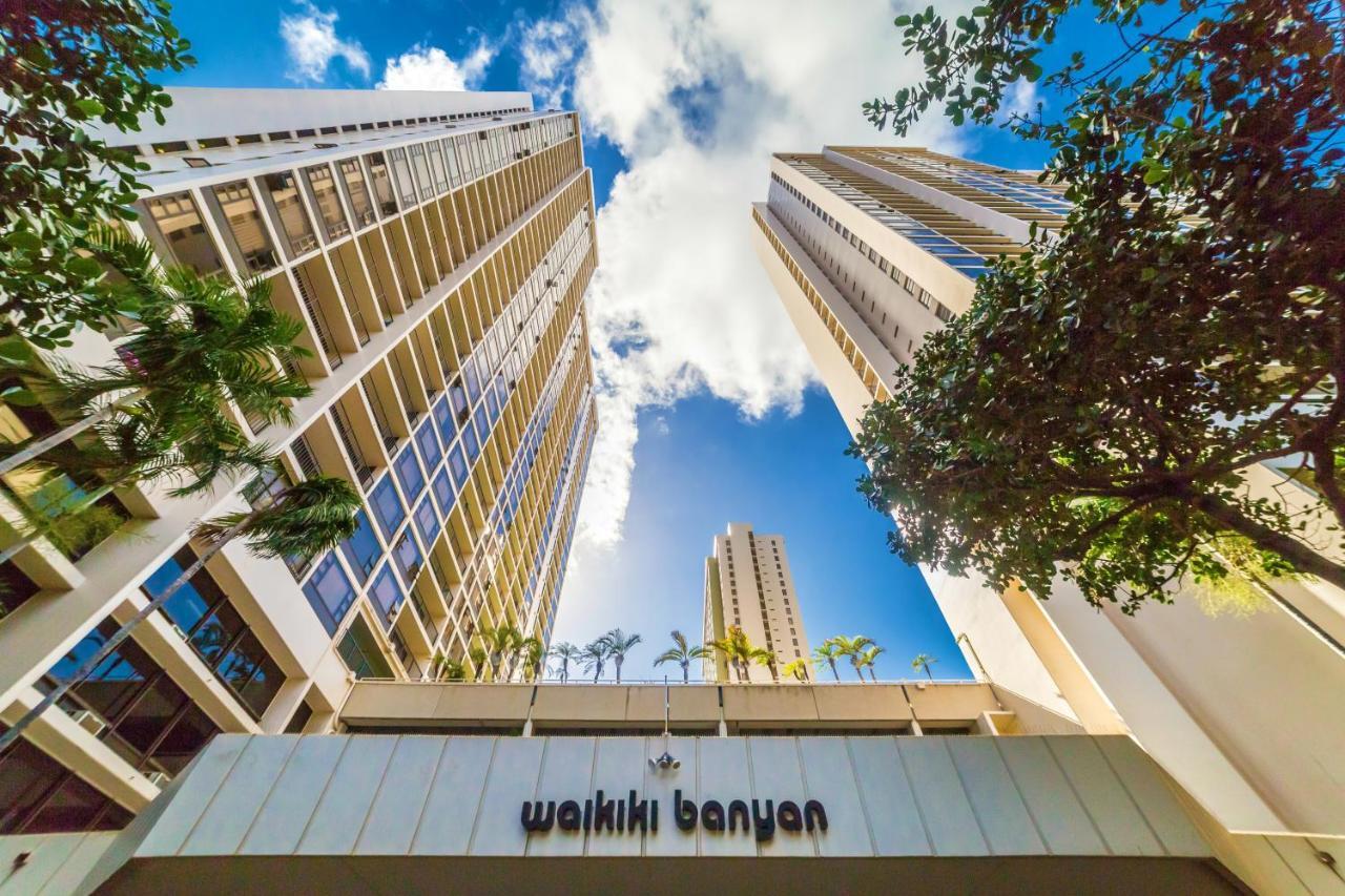 Cozy Waikiki Getaway, Stroll To Beach With Free Parking Honolulu Exterior photo